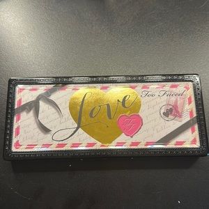 Too Faced Love Passionately Pretty Eyeshadow Collection